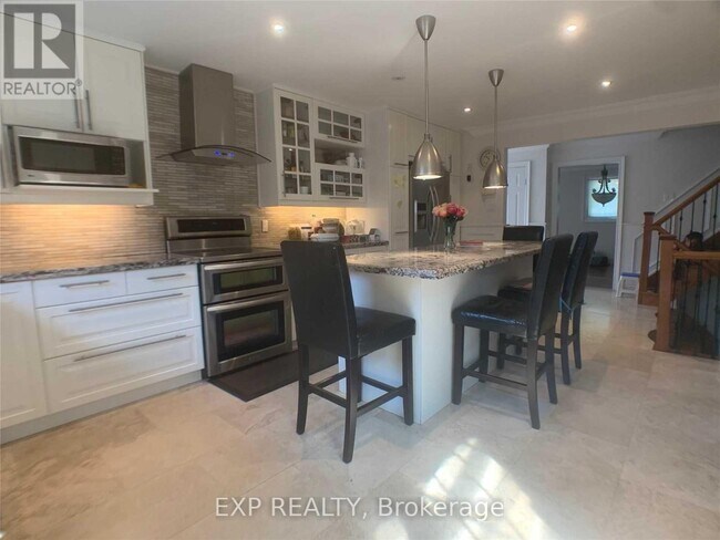 Photo - 63 Cynthia Crescent