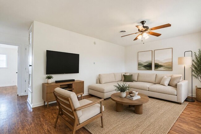 Photo - 1417 Braes Ridge Dr Unit B