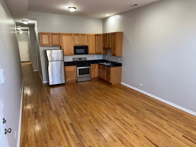 Photo - 2438 N Laramie Ave