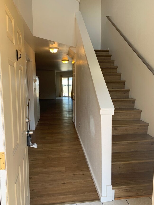 Photo - BishCarlson 2907 Duplex Unit 2907
