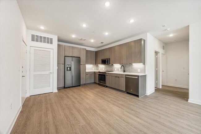 Photo - 4802 S Congress Ave Unit 116