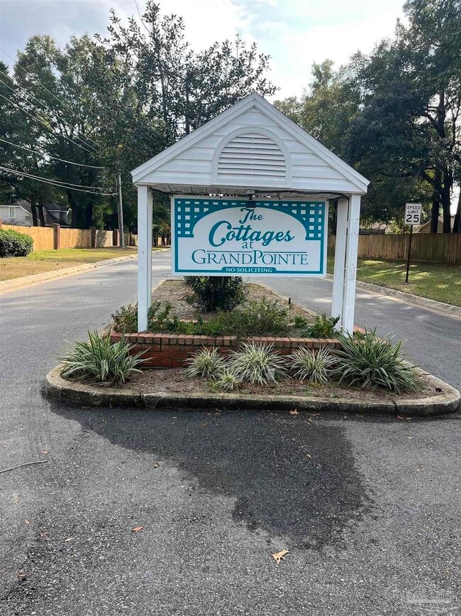 Building Photo - 192 Wildflower Ln