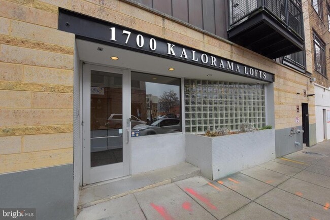 1700 Kalorama Rd NW Unidad 307