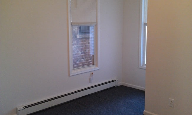 Photo - 195 George St Unit 1st F