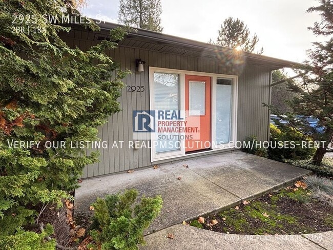 Building Photo - 2925 SW Miles St