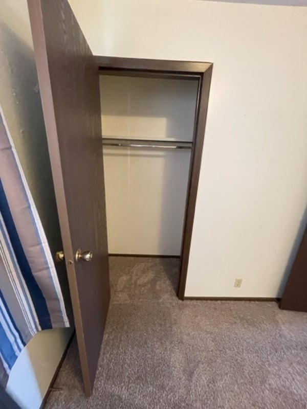 Photo - 909 E 24th Ave