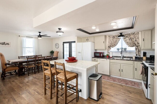 515 Hawks Blvd Unit SI ID1249877P