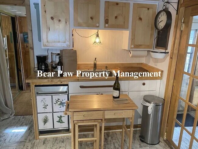 Photo - Adorable Little Home in Evergreen!