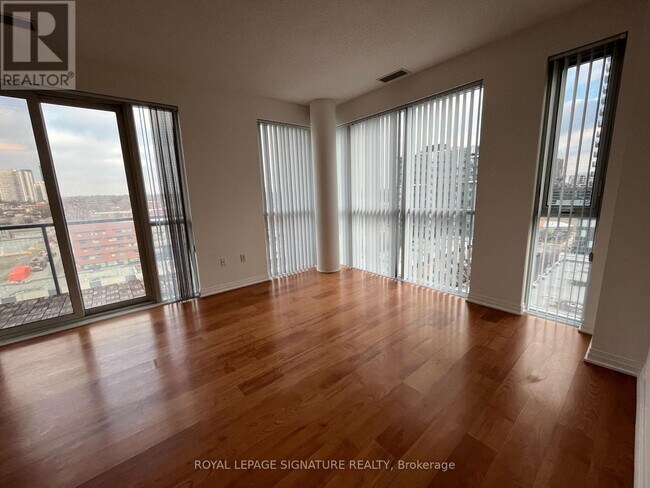 Photo - 25 Cole St Unité 913