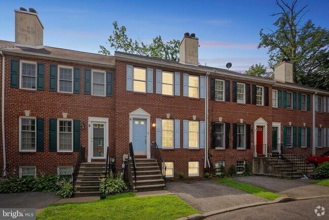Building Photo - 5400 Wissahickon Ave Rental