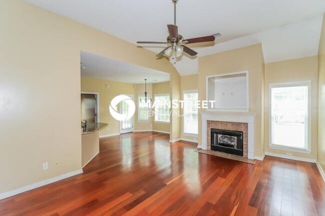 3 Bedroom Pet-Friendly Home in Cordova, TN with Main Street Renewal