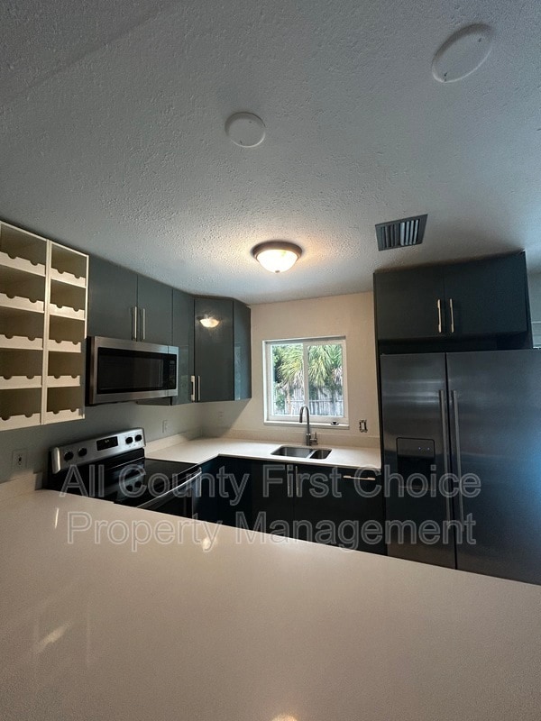 Photo - 9369 93rd Ave