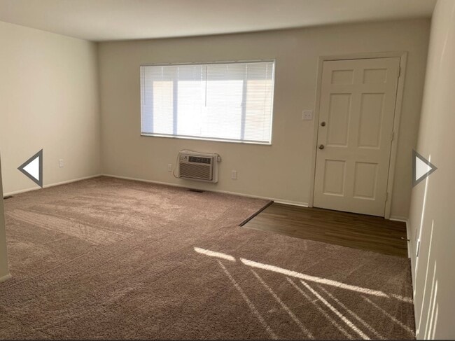 Photo - 2 bedroom ranch style apartment Unit 1237 Uhlwood