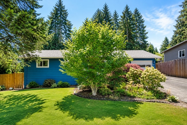Photo - Beautiful 3-Bedroom West Linn Home with Bonus Room, Updated Kitchen and Large Fenced Yard