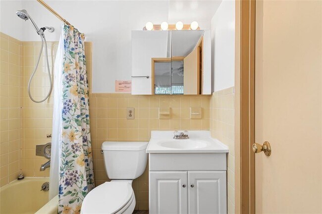Photo - 3225 NE 16th St Unit 20A