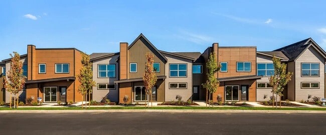 Building Photo - Beautiful Home in Highly Desired NW Redmond Neighborhood