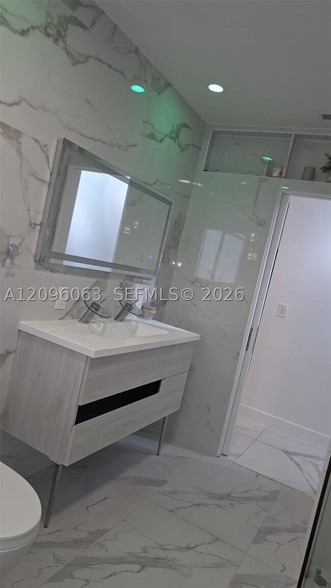 441 NW 30th Pl
