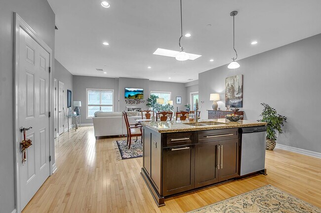 Photo - The Commons on North French