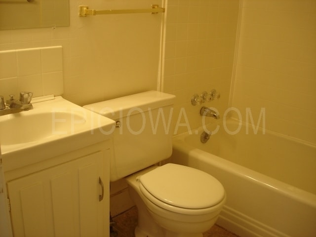 Photo - 1229 Oakland Rd NE