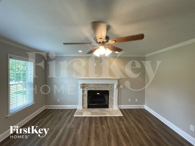 128 N High Field Rd