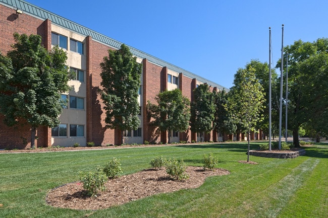 Photo - E Street Flats - Student Housing