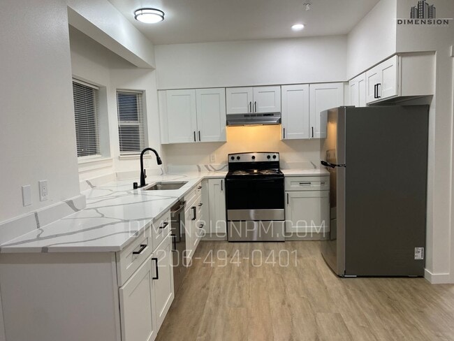 Photo - Heart of Renton! Amazing 4 bed, 3.5 bath Renton townhome in a desirable location! Easy self showi...