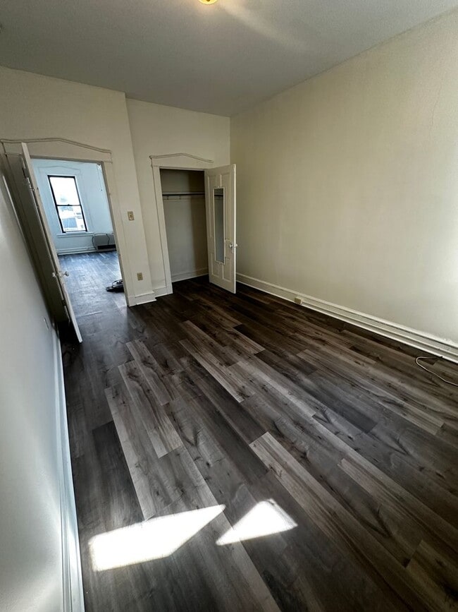 Photo - 356 N Queen St Unit Apt 2