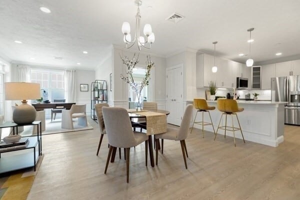 Building Photo - 320 Middlesex Ave Unit D107