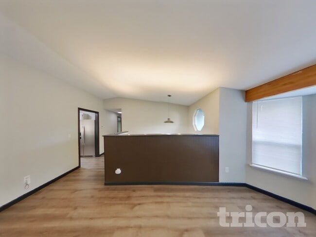 Photo - 1403 Cedar Ridge Ct