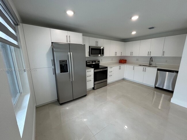 Photo - 25814 SW 144th Ct