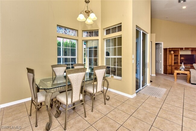 Photo - 3748 Kent Dr