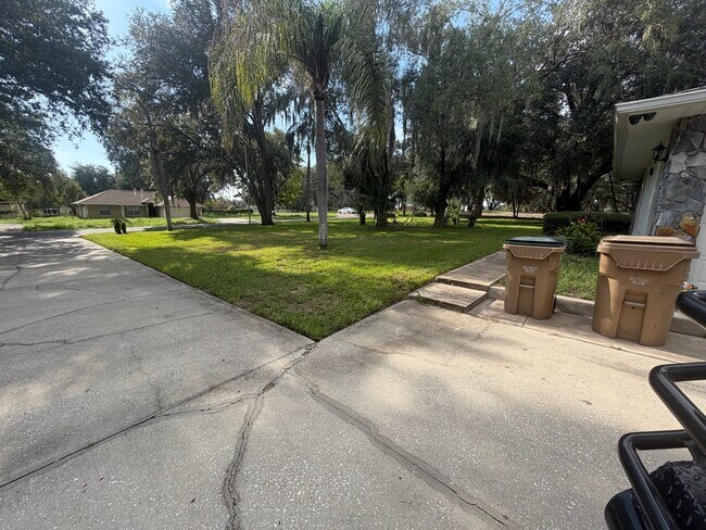 Photo - 18550 Lake Emma Dr