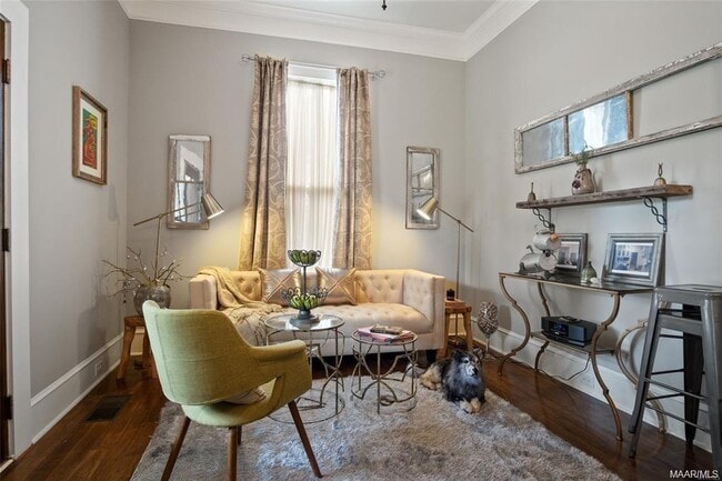 Photo - 345 S Washington St