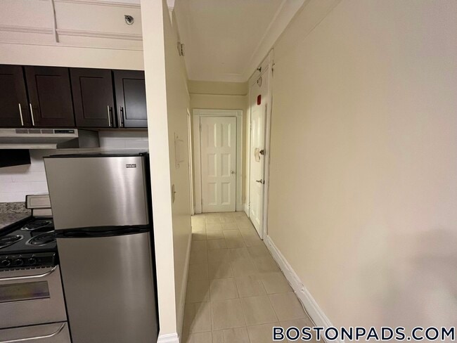 Photo - 62 Boylston St Unidad 423