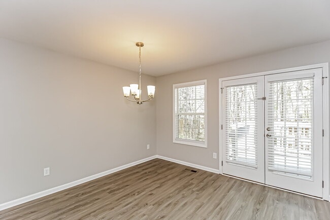 Photo - 108 West Bridge Dr