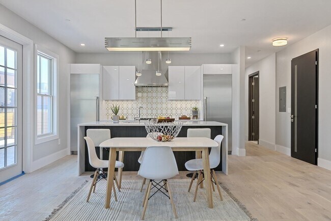 Photo - 88 Dover St Condo Unit 1