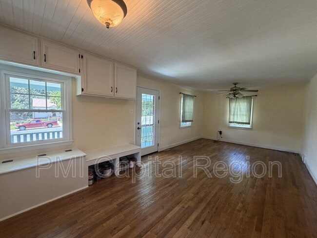 Photo - 11303 Dewey Rd