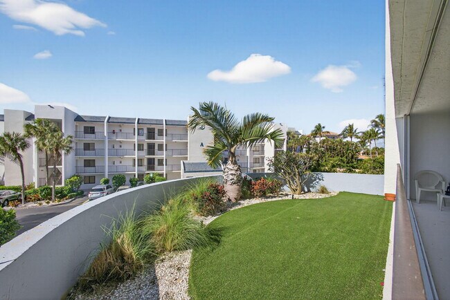 Photo - 1300 Jimmy Buffett Mem Hwy Unit 119