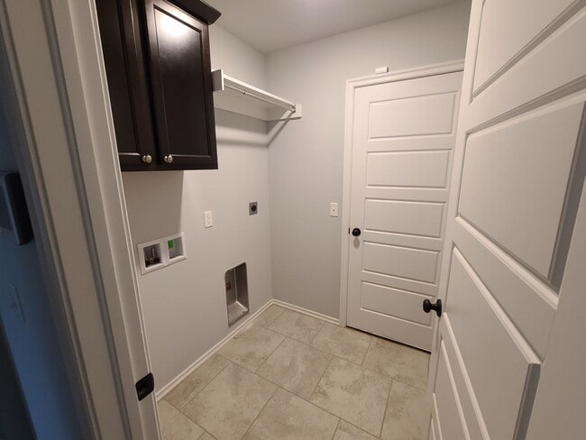 Photo - Open floor plan, Fridge included, fully fenced yard, neighborhood playground.