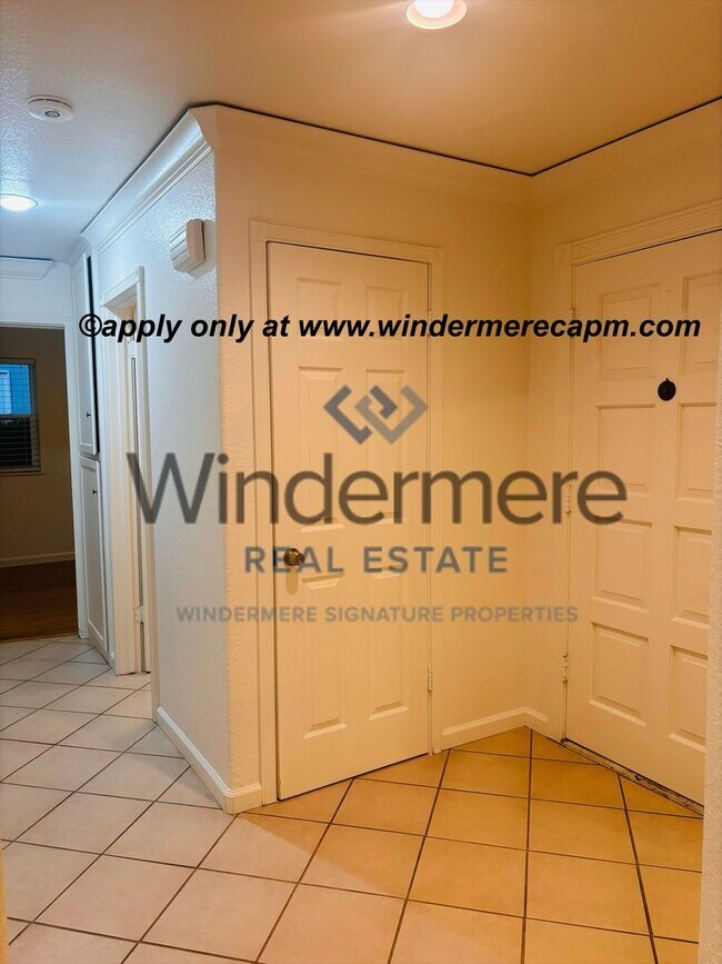 Photo - Charming 3 Bedroom Home with Bonus Room & ...