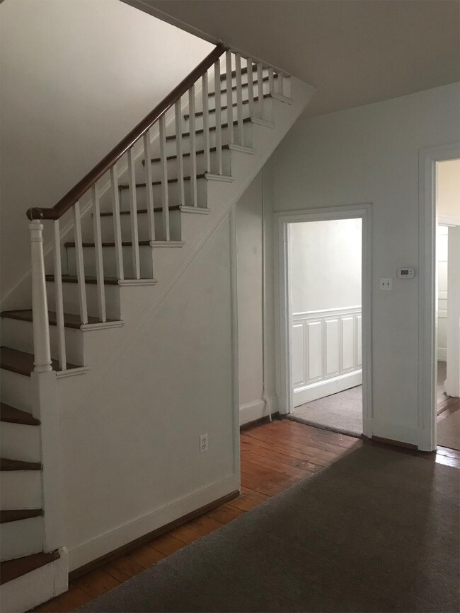 Photo - 26 N New St