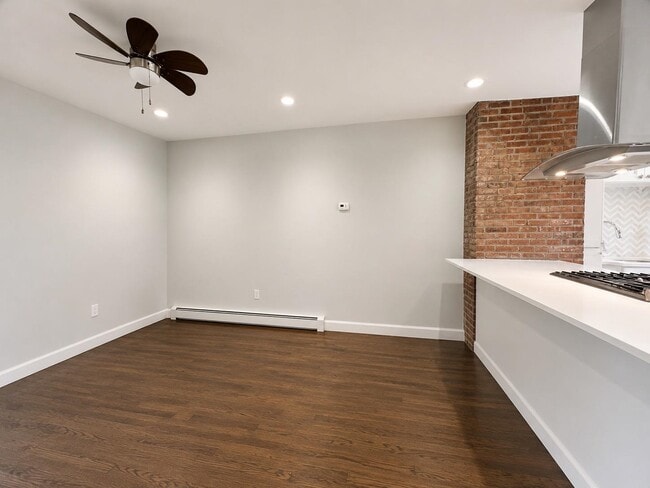 Photo - 221 Brunswick St Unit 3