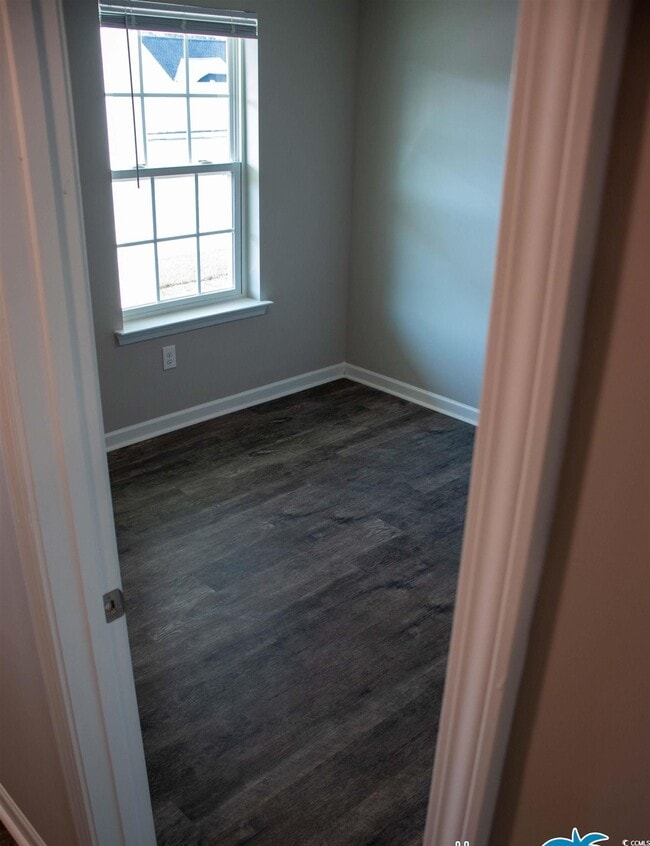 Building Photo - 720 Charter Dr Rental