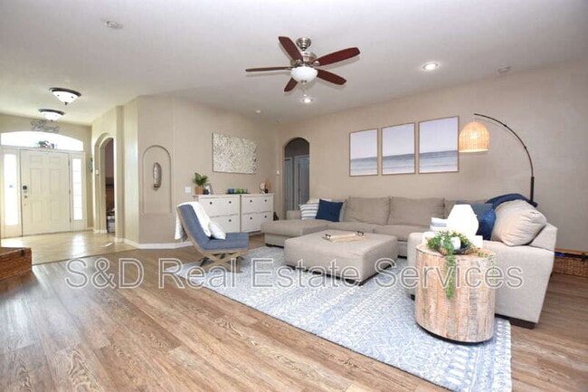 Photo - 7061 Heatherbrook Dr