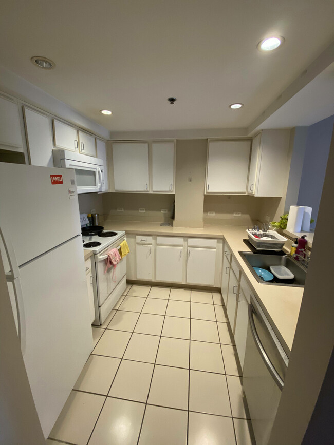 Photo - 520 Commonwealth Ave Unidad #5E Rental