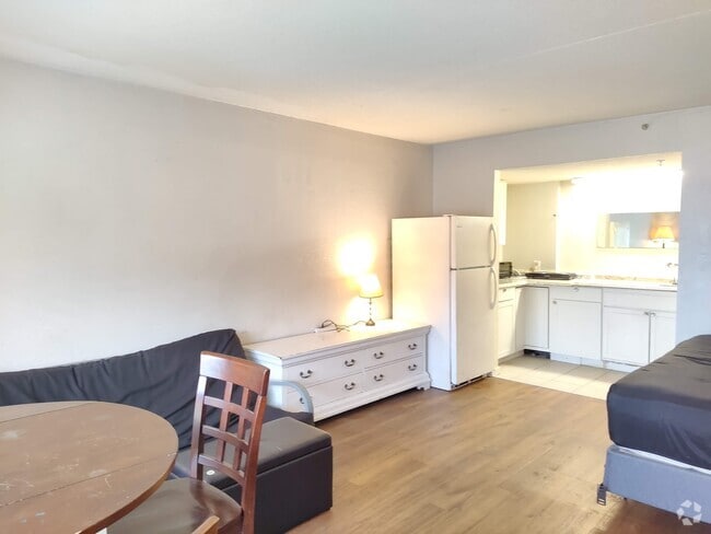 Building Photo - 2506 S Ocean Blvd Unit 3 Rental