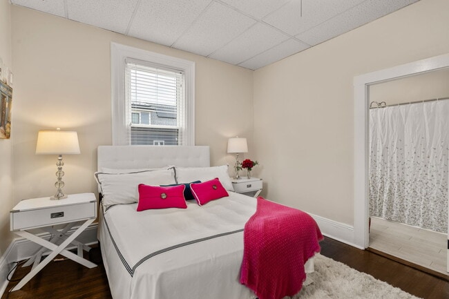 Photo - 100 Magazine St Unit 2