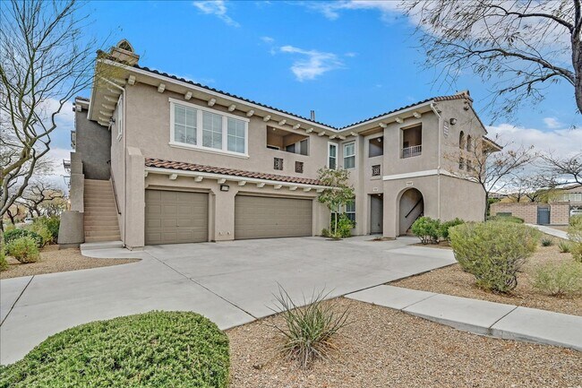 Large 1st Floor Condo in Summerlin - Large 1st Floor Condo in Summerlin Unit 1059