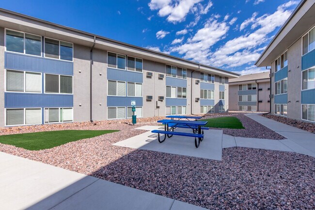 Aero Place Apartments