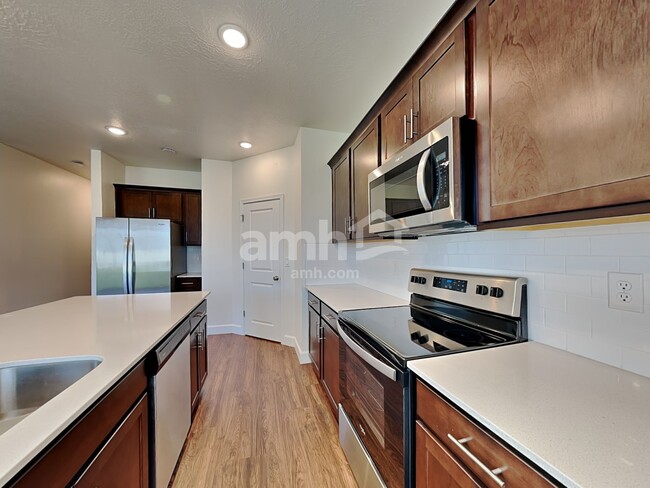 Photo - 191 Allen Ln